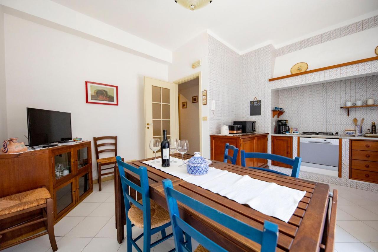 Fabiene Familyholidays Deluxe Plus Cefalu Bagian luar foto