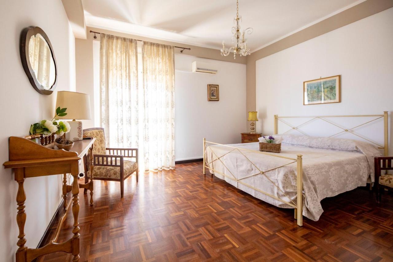 Fabiene Familyholidays Deluxe Plus Cefalu Bagian luar foto