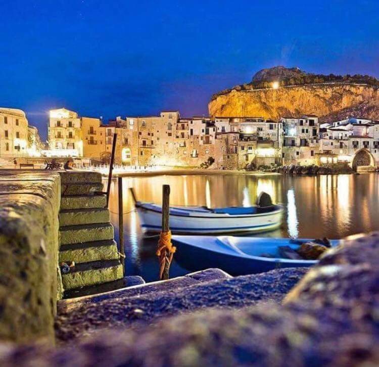 Fabiene Familyholidays Deluxe Plus Cefalu Bagian luar foto