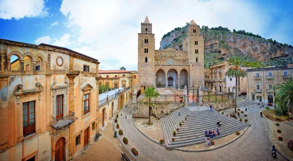 Fabiene Familyholidays Deluxe Plus Cefalu Bagian luar foto
