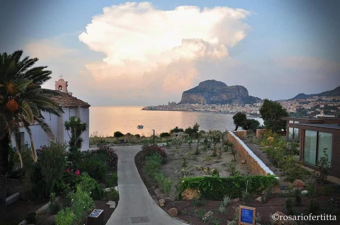 Fabiene Familyholidays Deluxe Plus Cefalu Bagian luar foto